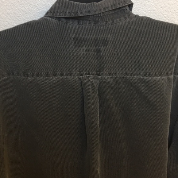 Shirt - Picture 3 of 4